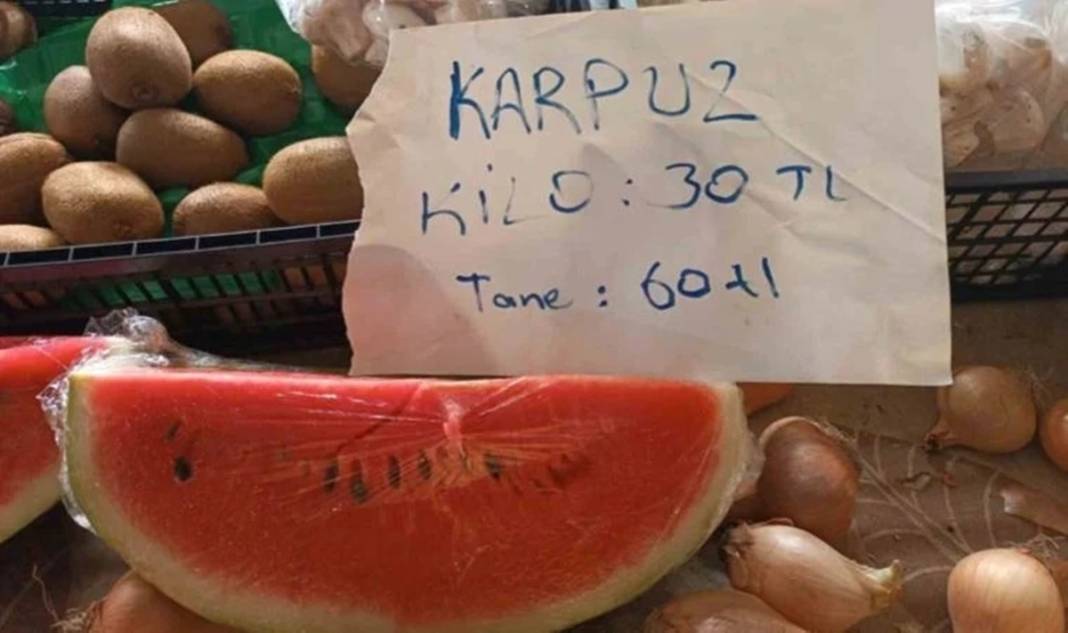 Dilim karpuzun fiyatını duyanlar küçük dilini yuttu! Asgari ücretliye karpuz almak hayal oldu 3